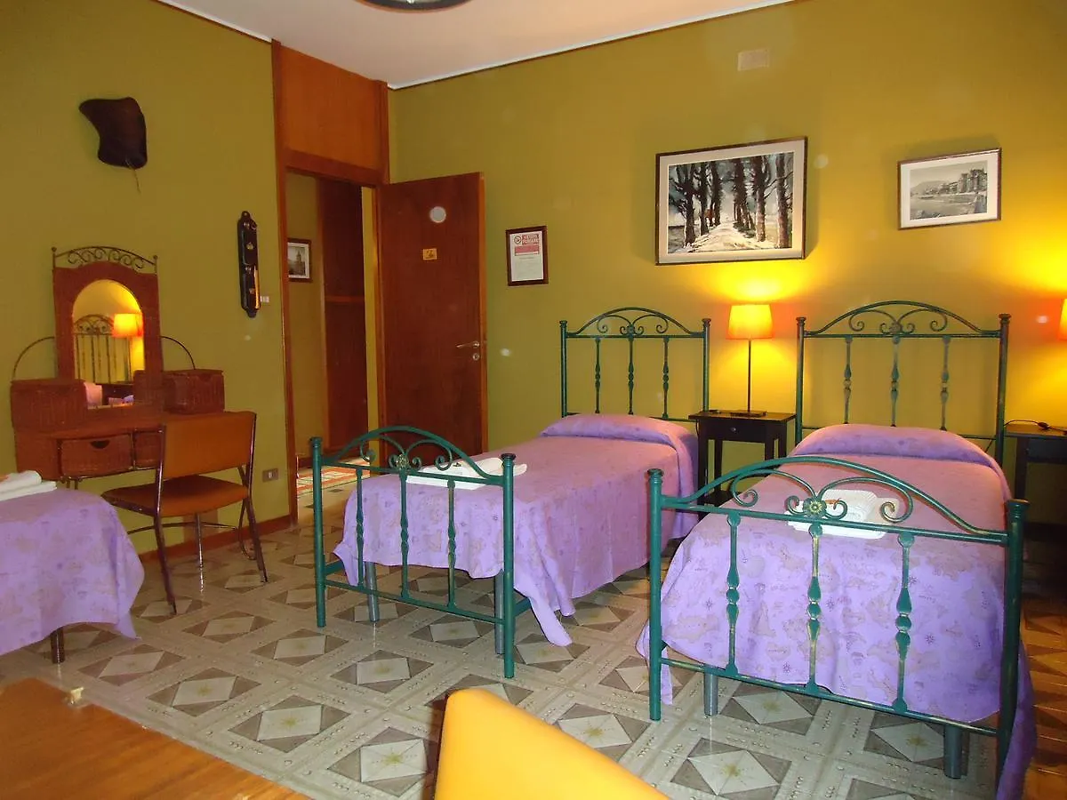 Hotel Casa Riccio Palermo Italia